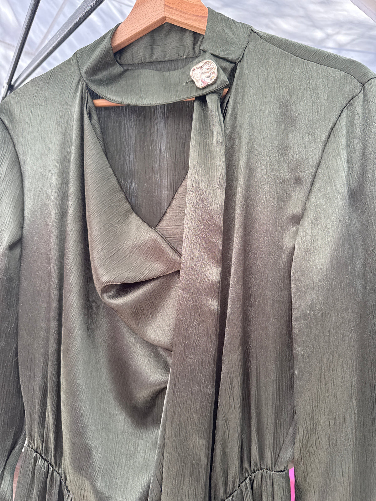 ABITO SATIN BOTTONE