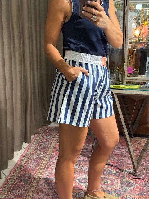 SHORT RIGHE